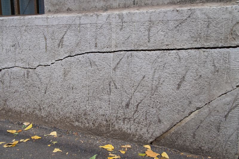 Foundation Crack Repair in Kathleen, FL